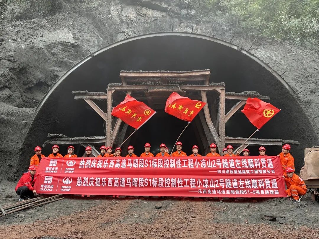 微信图片_20221104094206.jpg 微信图片_20221104094206.jpg