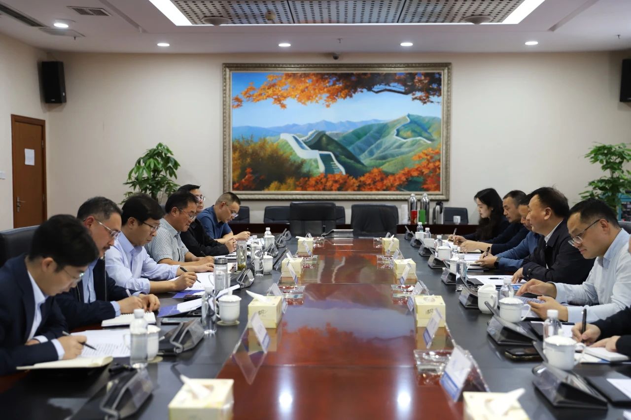 华体huati(中国)与四川咨询监理公司召开交流座谈