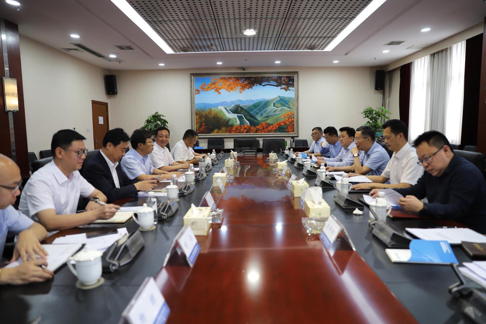 华体huati(中国)与自贡市举行工作座谈