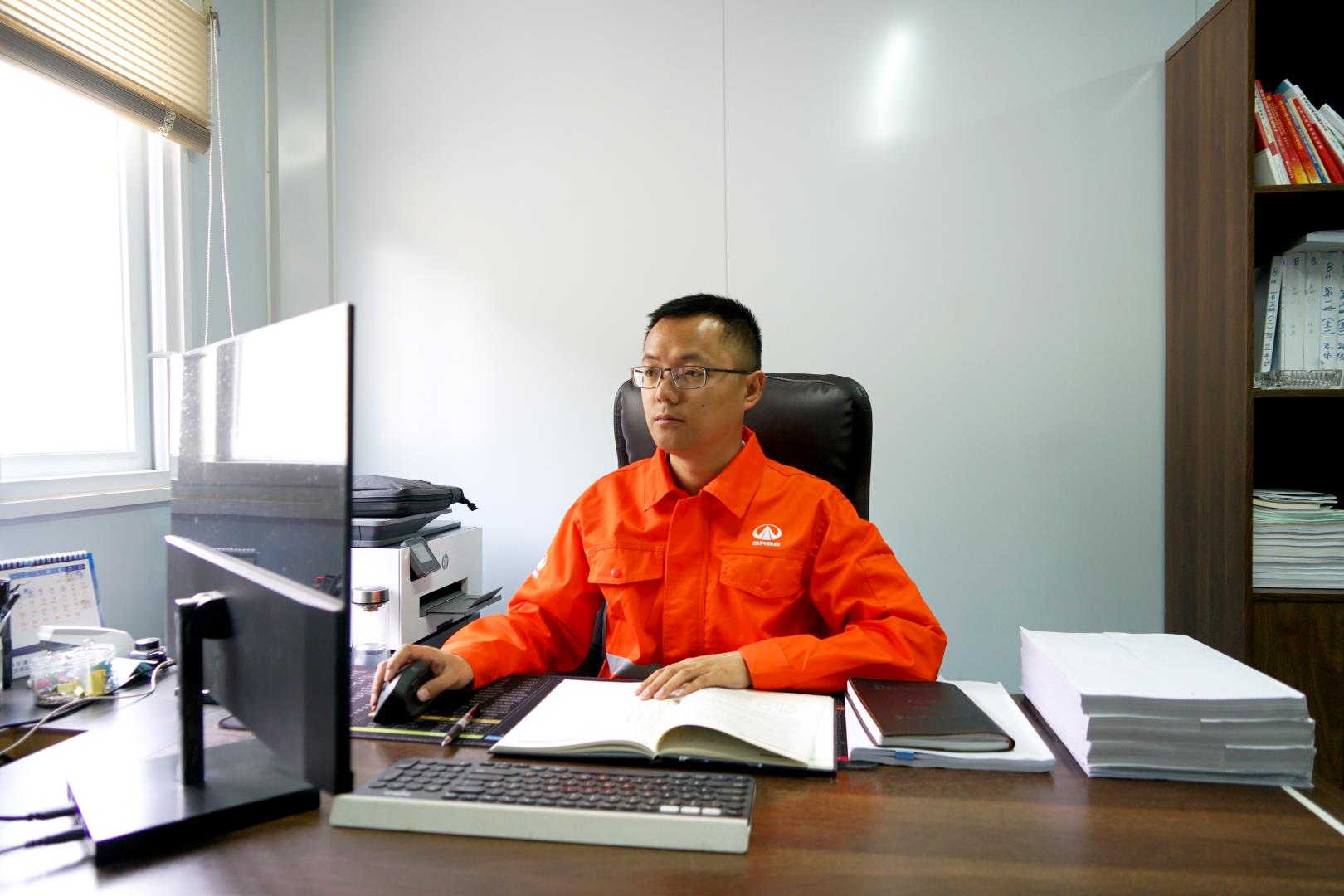 蒋云东.jpg 蒋云东.jpg