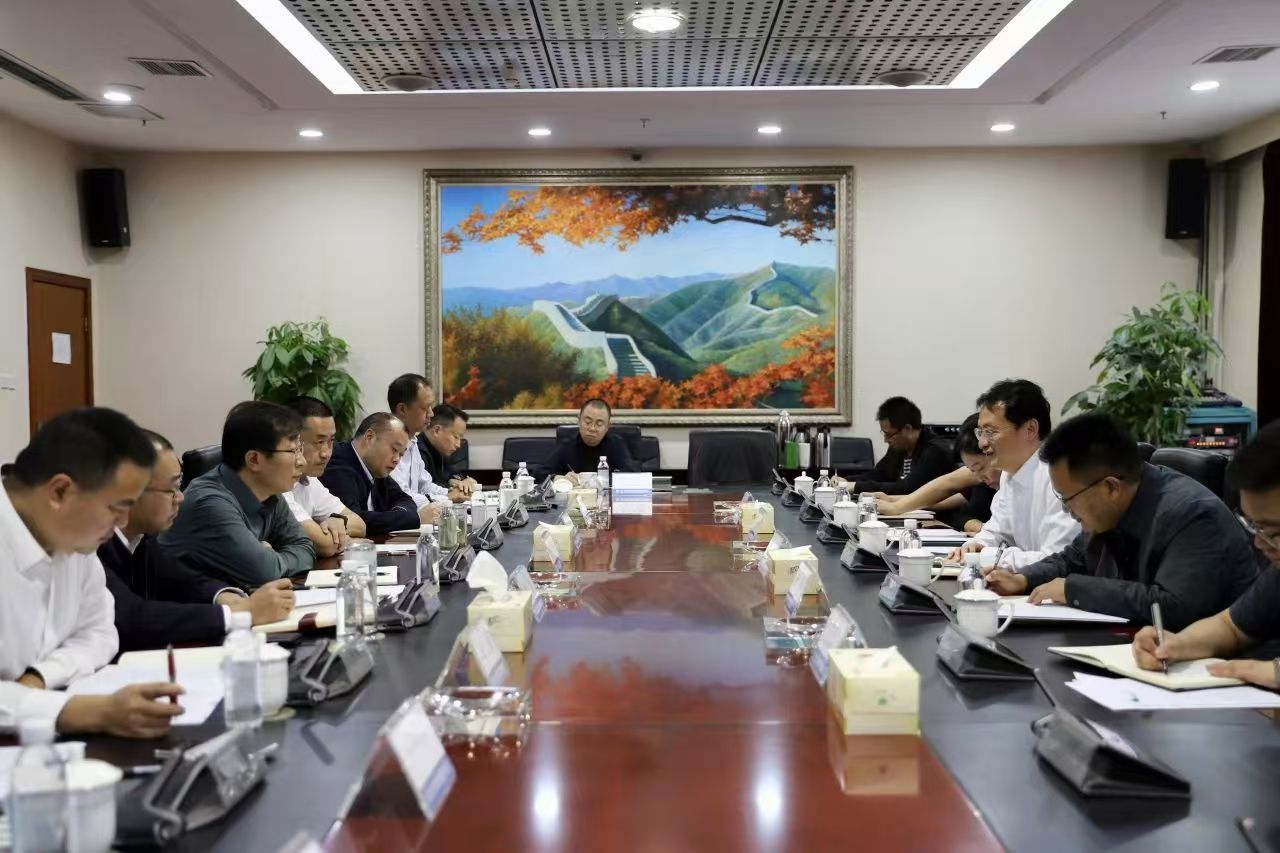 华体huati(中国)与阿坝州举行工作座谈