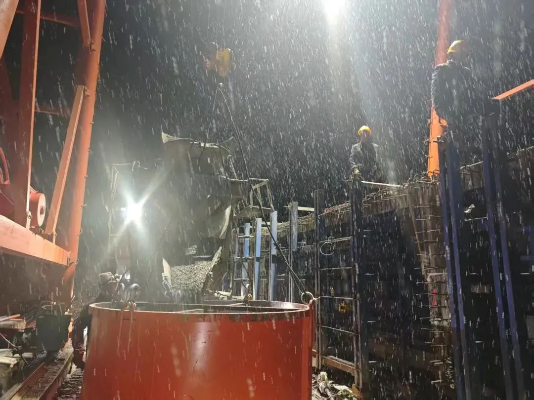 9e0feea07a757b374a1c467f996b874b.jpg 9e0feea07a757b374a1c467f996b874b.jpg