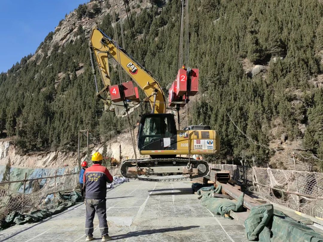 da4918ab388467e3062c6d2934bf4ee2.jpg da4918ab388467e3062c6d2934bf4ee2.jpg